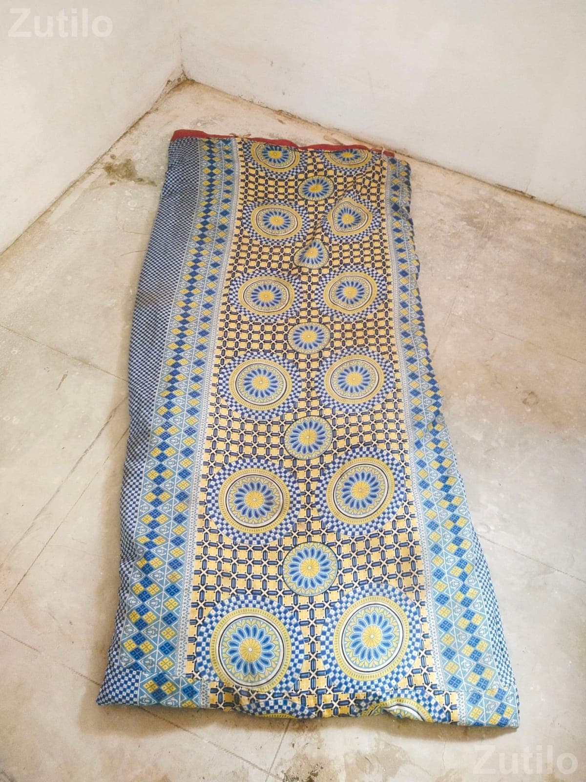 Used Single Mattresses Lot of 50 Pieces Used Single Mattresses Lot of 50 Pieces