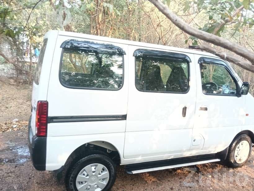 Maruti Suzuki Eeco 2025 CNG Van Maruti Suzuki Eeco 2025 CNG Van