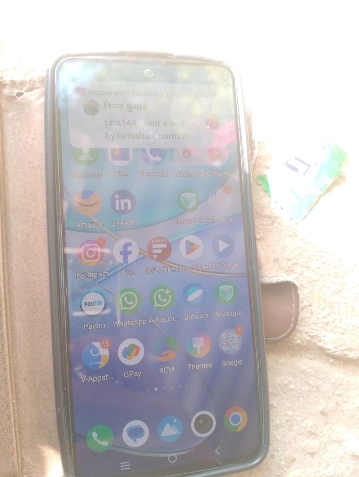 Android Smartphone with Cracked Screen Android Smartphone with Cracked Screen