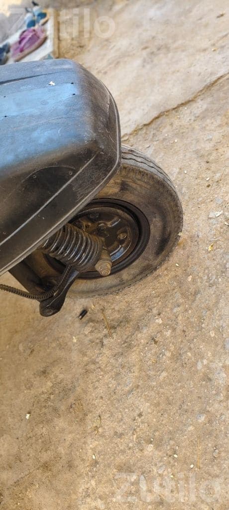 2010 Model Scooter for Sale 2010 Model Scooter for Sale