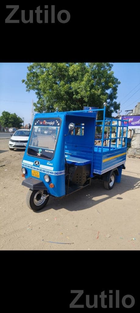Atul Shakti Loading Rickshaw 2011 BS3 Atul Shakti Loading Rickshaw 2011 BS3