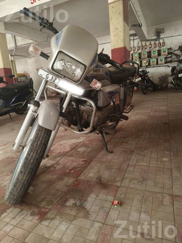 Hero Splendor Plus 2016 Single Owner Bike Hero Splendor Plus 2016 Single Owner Bike