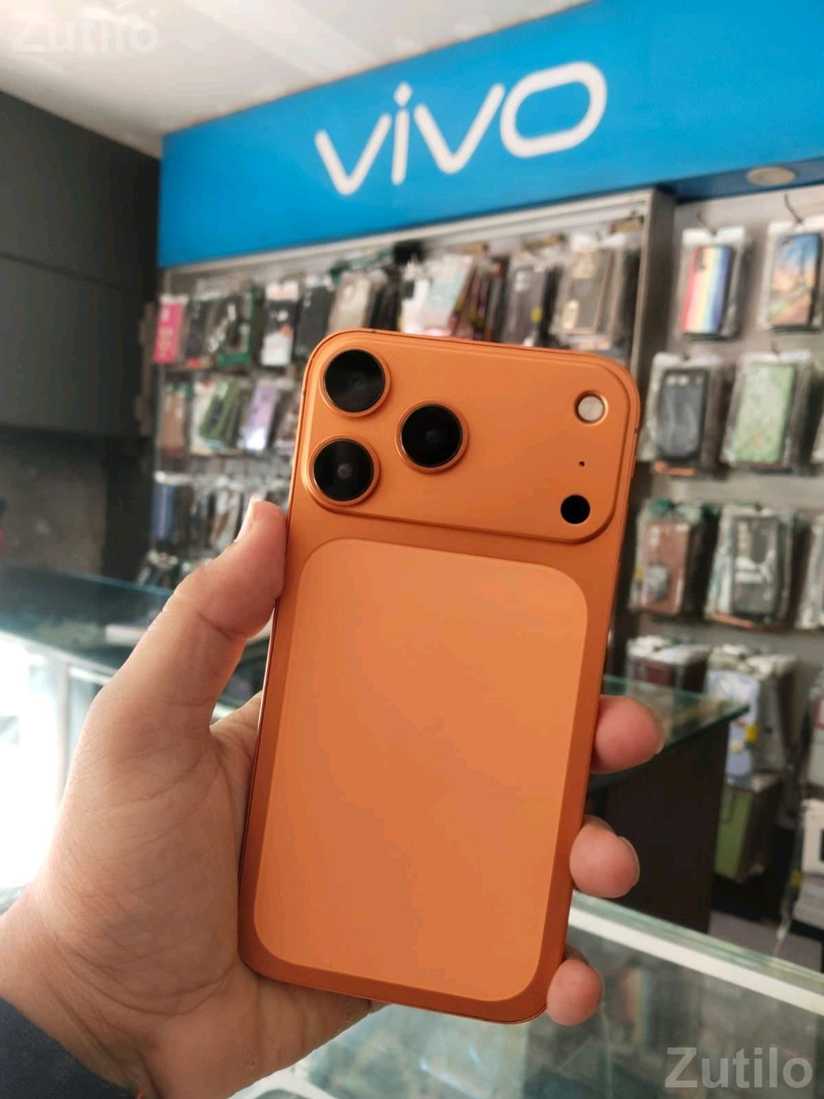 iPhone 11 Converted to iPhone 17 Pro Style iPhone 11 Converted to iPhone 17 Pro Style