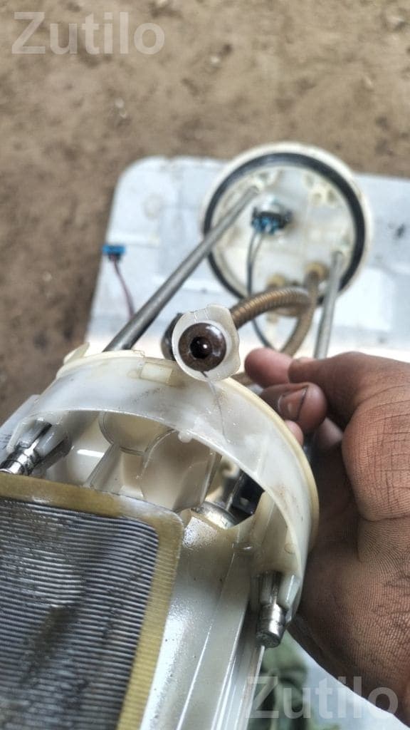 Mahindra Bolero Fuel Pump for Sale Mahindra Bolero Fuel Pump for Sale