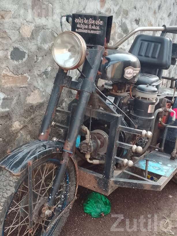 10.30 Engine Powered Custom Machine 10.30 Engine Powered Custom Machine