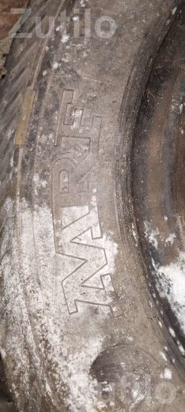 MRF 10.00-20 Truck Tyres Set of 2 MRF 10.00-20 Truck Tyres Set of 2