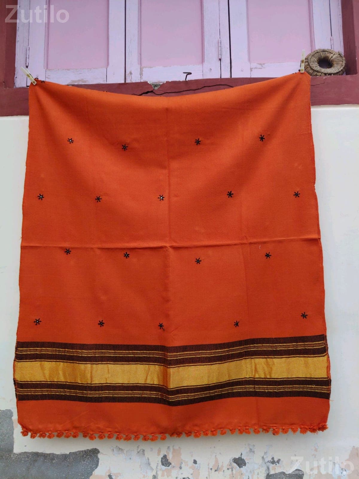 Woolen Shawl 36x84 Orange Design Woolen Shawl 36x84 Orange Design