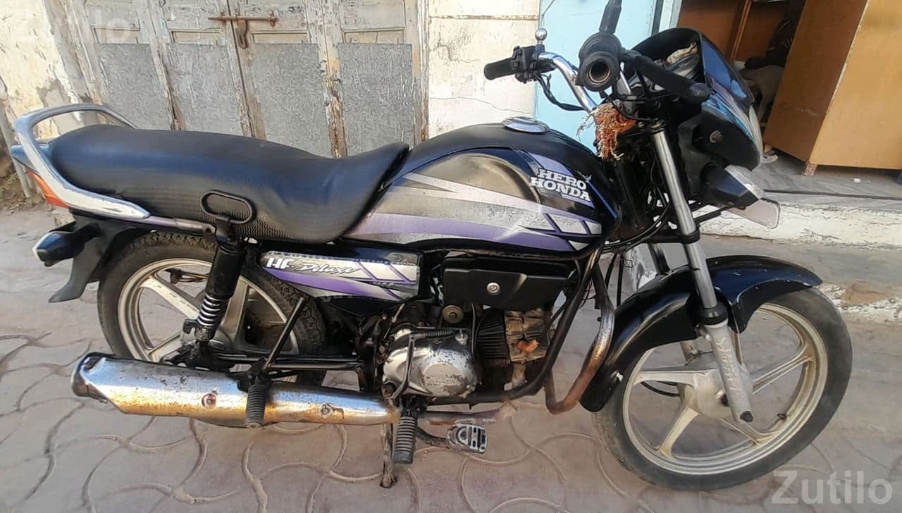 Hero Honda HF Deluxe 2012 Bike Hero Honda HF Deluxe 2012 Bike
