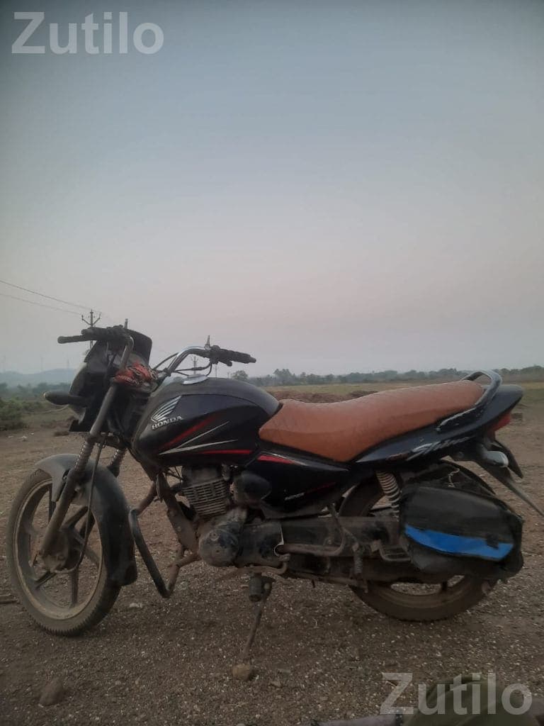 Honda CB Shine 2013 Motorcycle Honda CB Shine 2013 Motorcycle