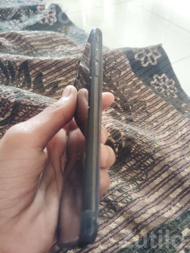 Apple iPhone Smartphone Black Apple iPhone Smartphone Black