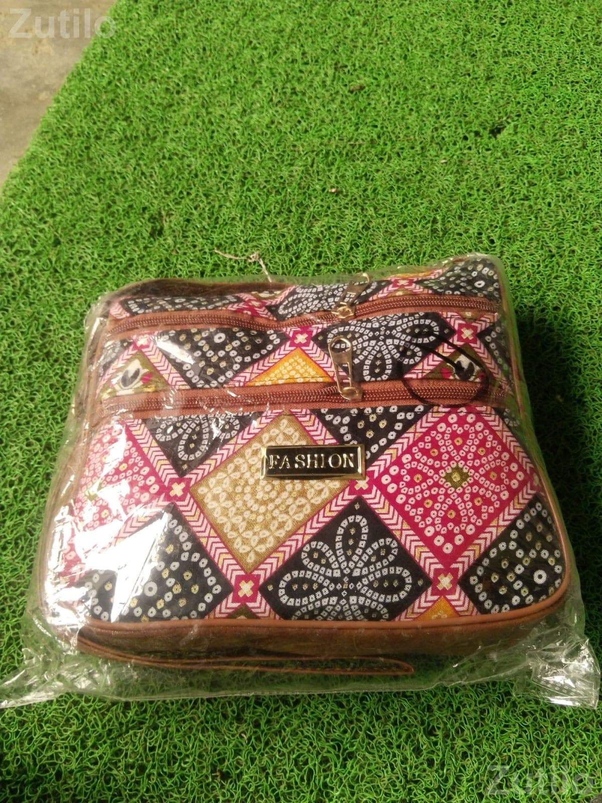 Printed Multi Zip Fashion Bag Printed Multi Zip Fashion Bag