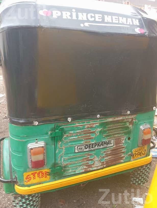 2010 CNG Auto Rickshaw 2010 CNG Auto Rickshaw