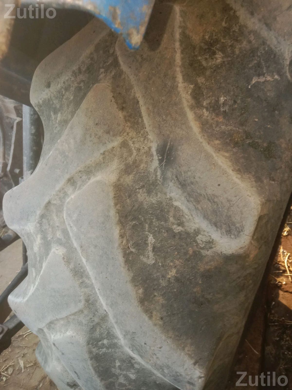 MRF 14.9x28 Tractor Tyre MRF 14.9x28 Tractor Tyre