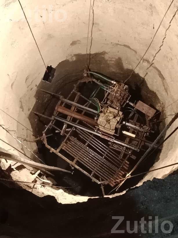 Hydraulic Well Drilling Machine with Motor Hydraulic Well Drilling Machine with Motor