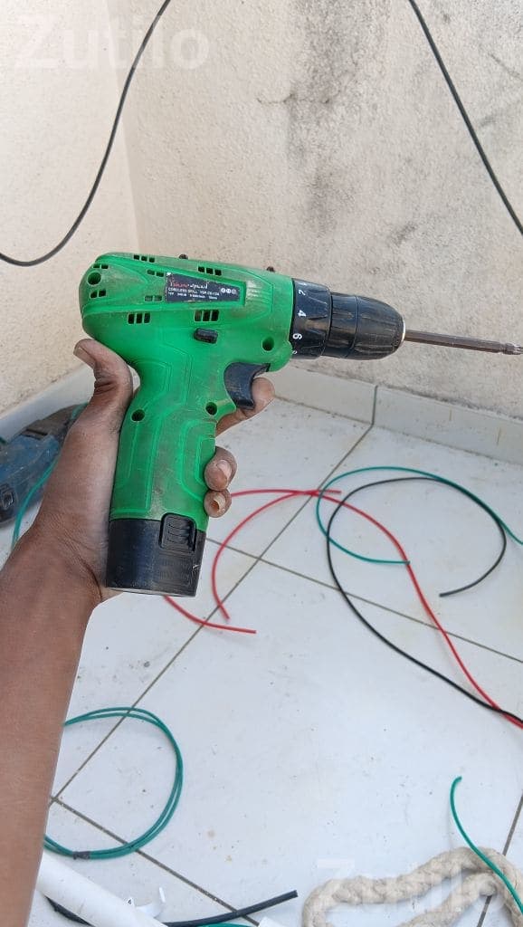 Yuri Cordless Drill Machine with 2 Batteries Yuri Cordless Drill Machine with 2 Batteries