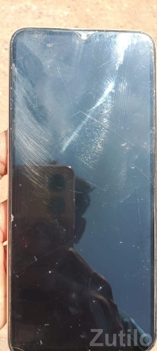 Oppo A77 Smartphone Oppo A77 Smartphone