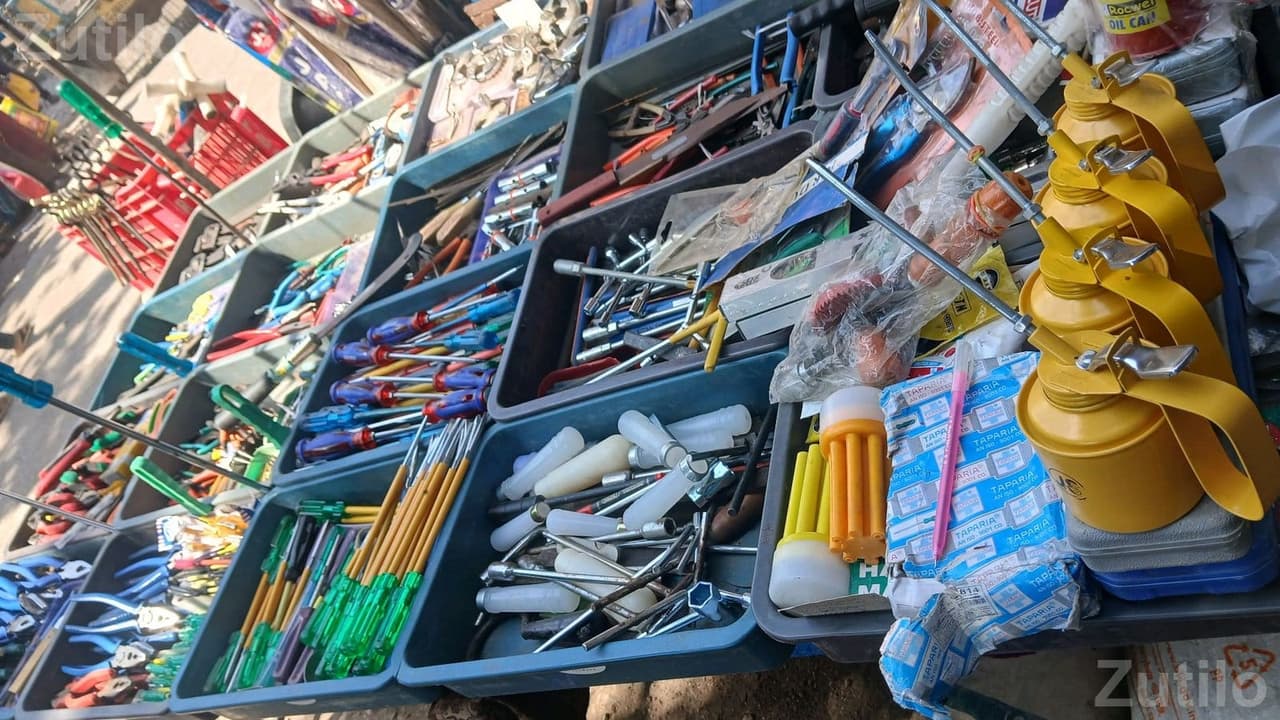 Hardware Tools and Hand Tools Assortment Hardware Tools and Hand Tools Assortment