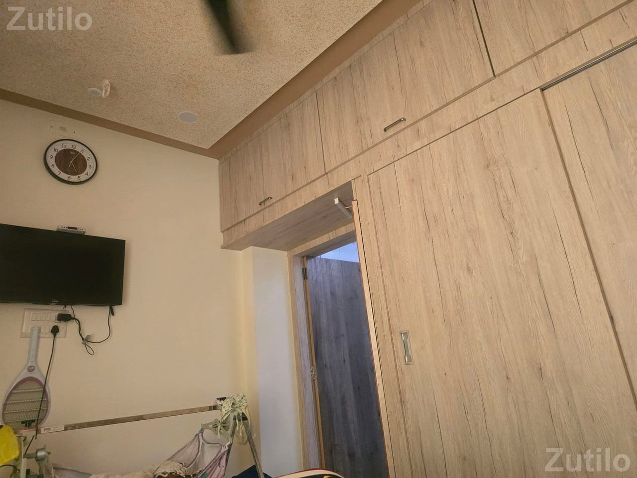 3 Floor Tenement House for Sale 3 Floor Tenement House for Sale