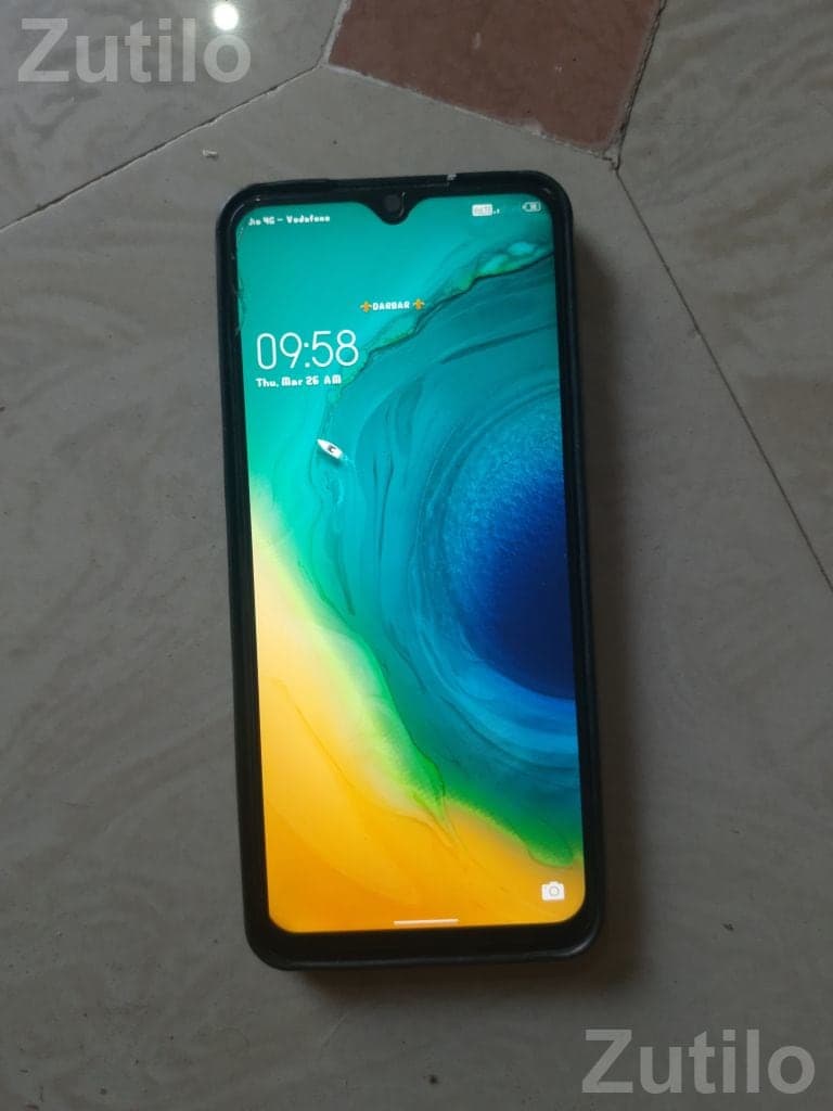 TECNO 4GB RAM 64GB Storage Smartphone TECNO 4GB RAM 64GB Storage Smartphone