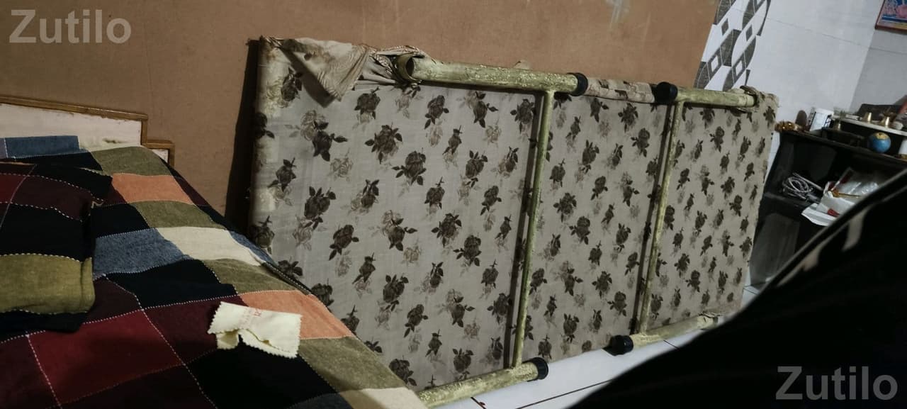 Metal Folding Bed with Printed Mattress Metal Folding Bed with Printed Mattress