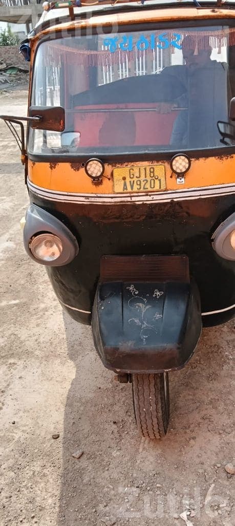 Piaggio Auto Rickshaw 2013 Running Condition Piaggio Auto Rickshaw 2013 Running Condition
