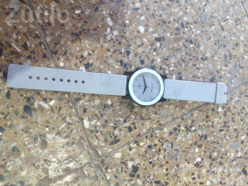 Future Time Analog Wrist Watch Future Time Analog Wrist Watch