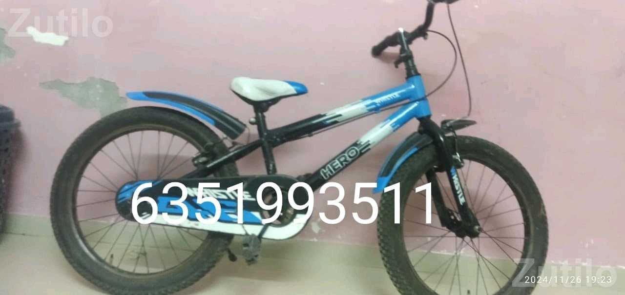 Hero Kids Bicycle Blue and Black Hero Kids Bicycle Blue and Black