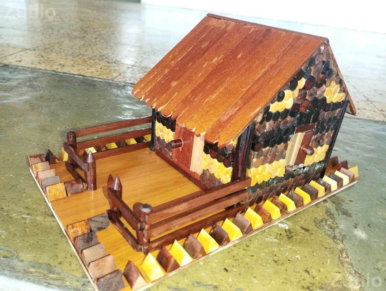 Wooden House ( લાકડા નુ નાનુ ઘર) Wooden House ( લાકડા નુ નાનુ ઘર)